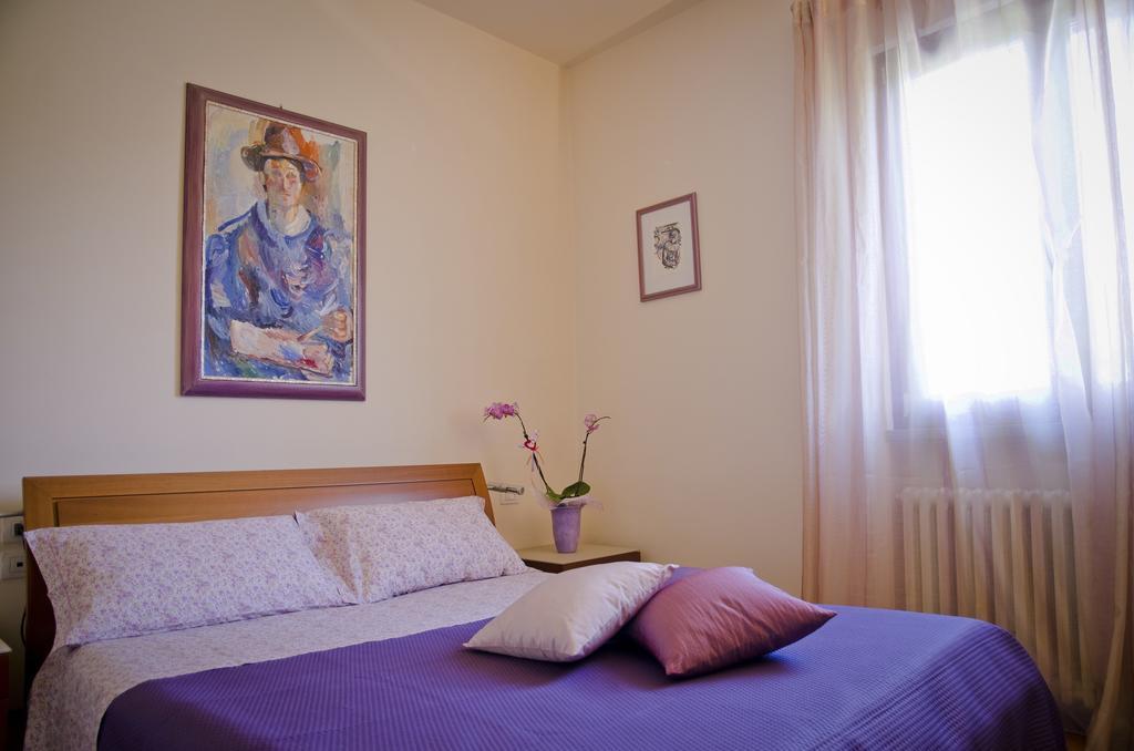 B&B Serena Prato Extérieur photo