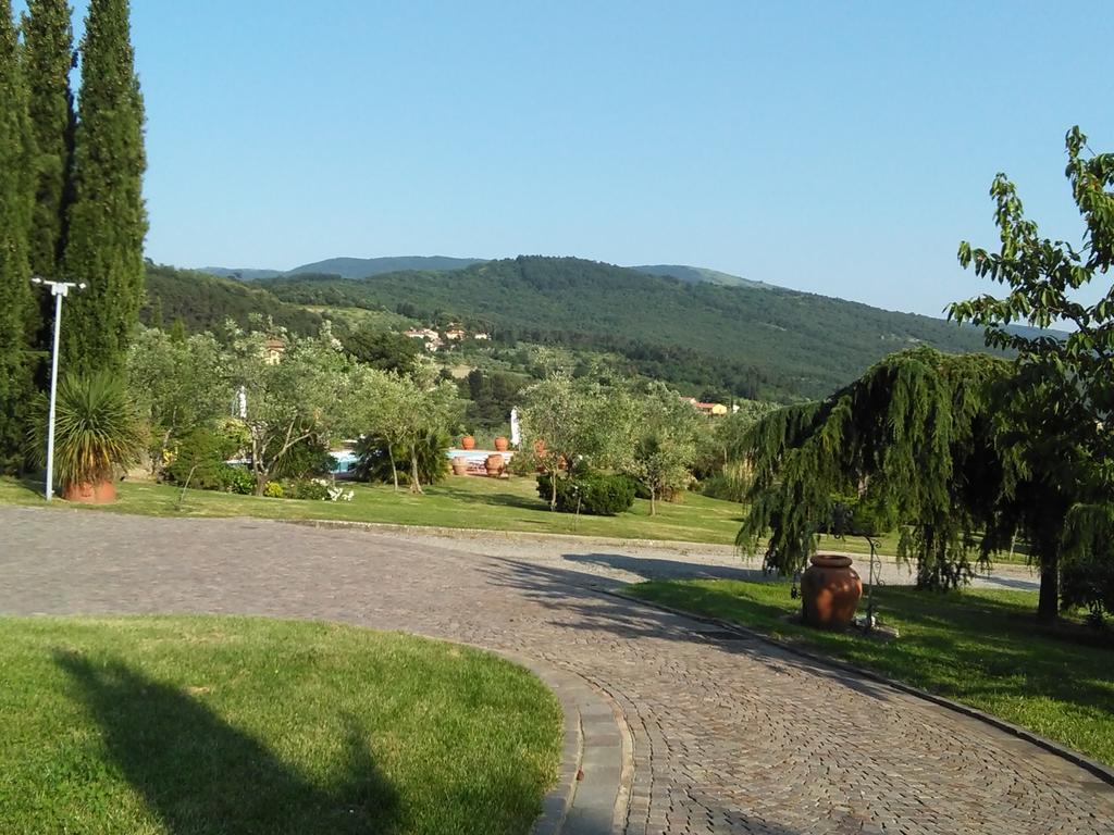 B&B Serena Prato Extérieur photo